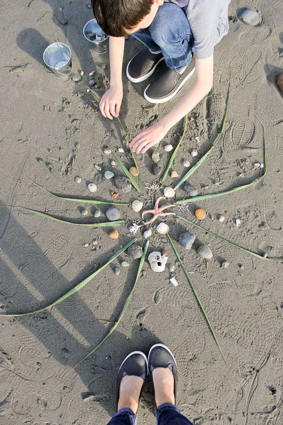 Creating a mandala on the beach examples Unplugged Family Time
